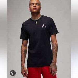 Jordan Jumpman Air Embroidered Men Black Short Sleeve T-shirt AH5296-010 Nike
